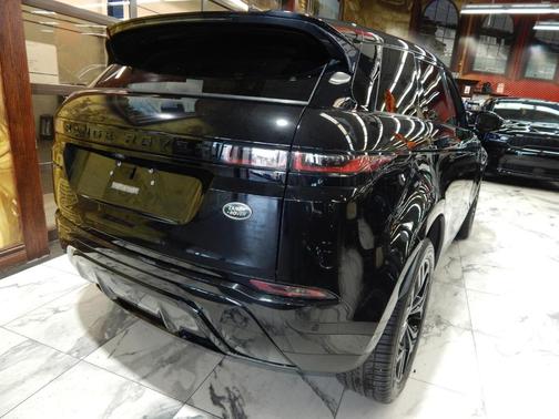 2023 Land Rover Range Rover Evoque SE