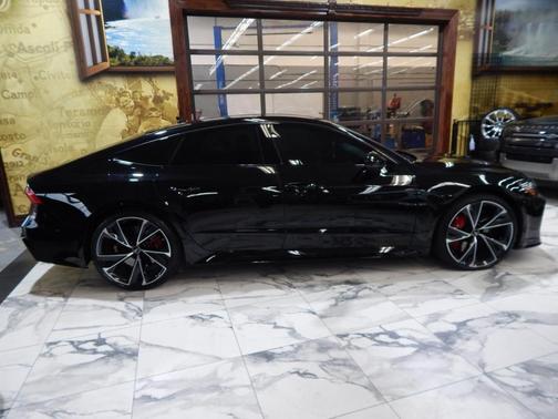 2021 Audi RS 7 4.0T quattro