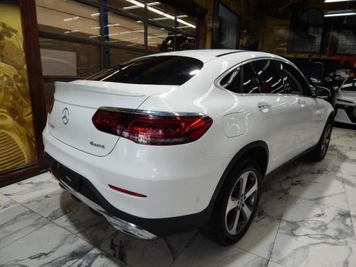 2023 Mercedes-Benz GLC 300 4MATIC Coupe