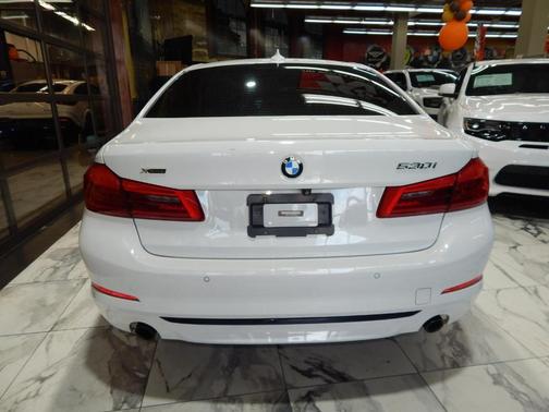 2017 BMW 530 i xDrive