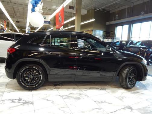 2021 Mercedes-Benz AMG GLA 35 Base