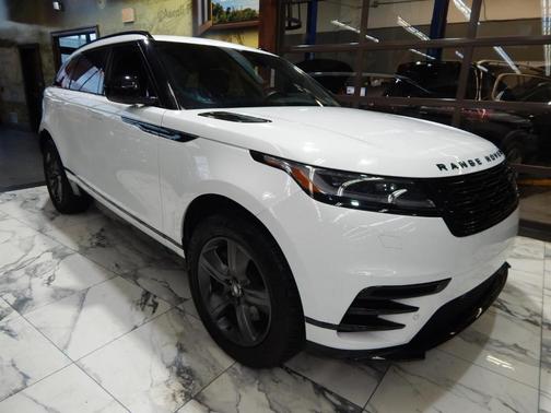 2025 Land Rover Range Rover Velar P250 Dynamic SE