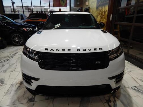 2025 Land Rover Range Rover Velar P250 Dynamic SE