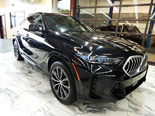 2025 BMW X6 xDrive40i