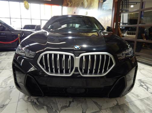 2025 BMW X6 xDrive40i