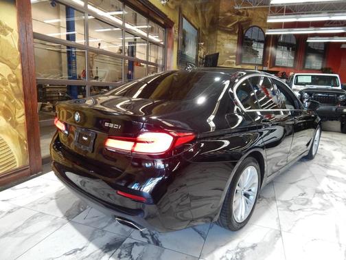 2022 BMW 530 i xDrive