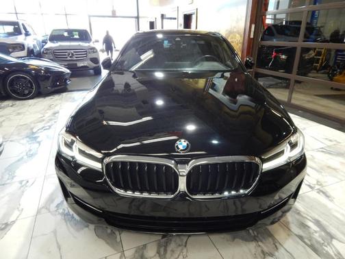 2022 BMW 530 i xDrive