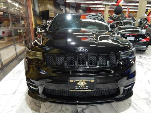 2021 Jeep Grand Cherokee SRT
