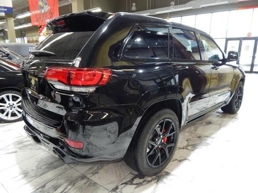 2021 Jeep Grand Cherokee SRT