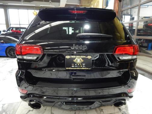 2021 Jeep Grand Cherokee SRT