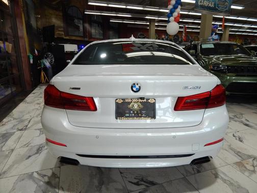 2018 BMW 540 i xDrive