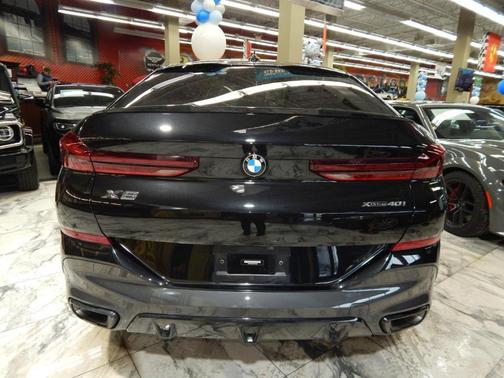 2023 BMW X6 xDrive40i