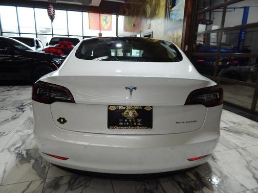 2023 Tesla Model 3 Long Range