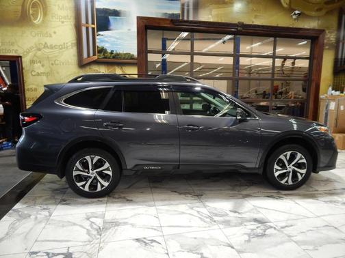 2022 Subaru Outback Limited