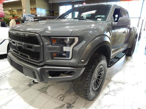 2020 Ford F-150 Raptor