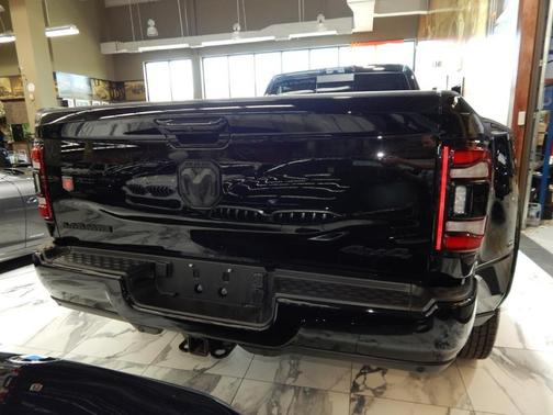 2022 RAM 3500 Laramie