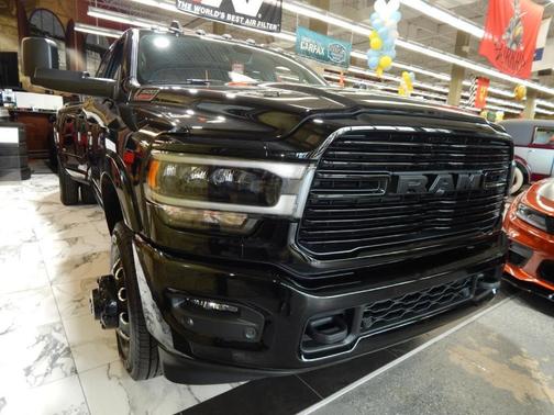 2022 RAM 3500 Laramie