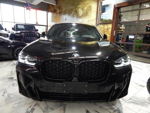 2022 BMW X4 xDrive30i