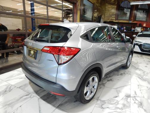 2022 Honda HR-V LX