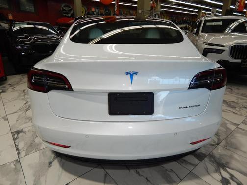 2020 Tesla Model 3 Long Range