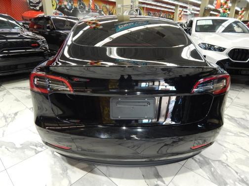 2023 Tesla Model 3 Long Range