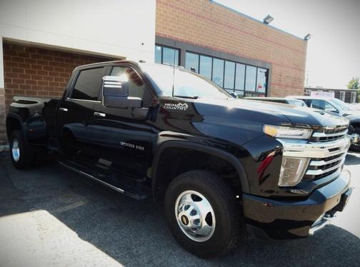 2022 Chevrolet Silverado 3500 High Country