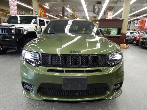 2020 Jeep Grand Cherokee SRT