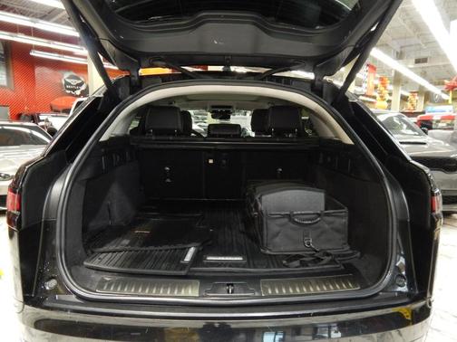 2022 Land Rover Range Rover Velar P250 S R-Dynamic