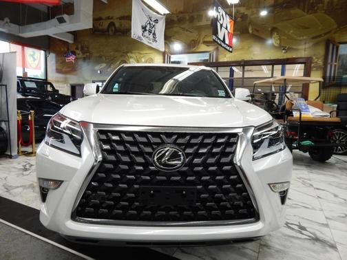 2023 Lexus GX 460 Base