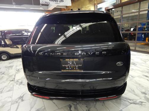 2023 Land Rover Range Rover P400 SE