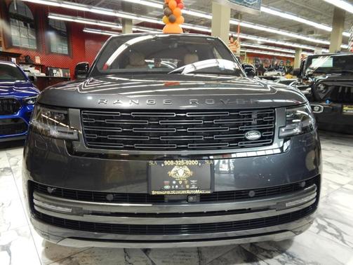 2023 Land Rover Range Rover P400 SE