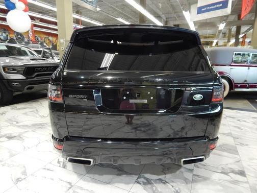 2022 Land Rover Range Rover Sport HSE Silver Edition