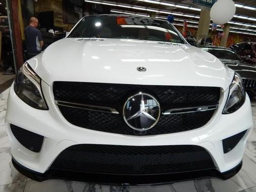 Photo 3 of 55 of 2019 Mercedes-Benz AMG GLE 43 4MATIC Coupe