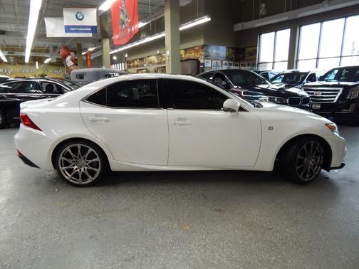 2016 Lexus IS 300 Base
