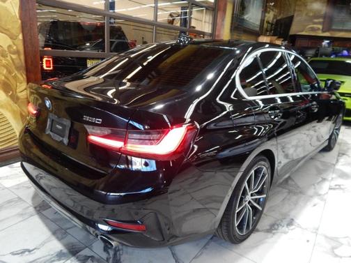 2020 BMW 330 i