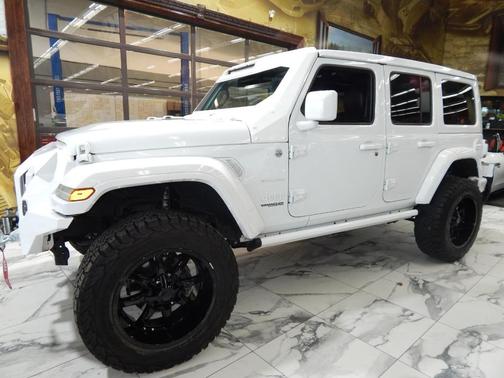 2021 Jeep Wrangler Unlimited Sahara Altitude