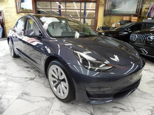 2023 Tesla Model 3 Long Range