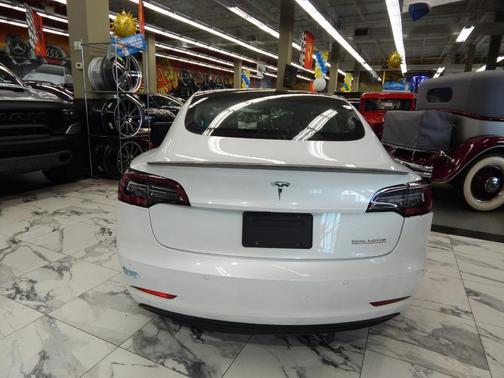 2020 Tesla Model 3 Performance