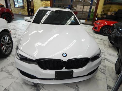 2019 BMW 540 i xDrive