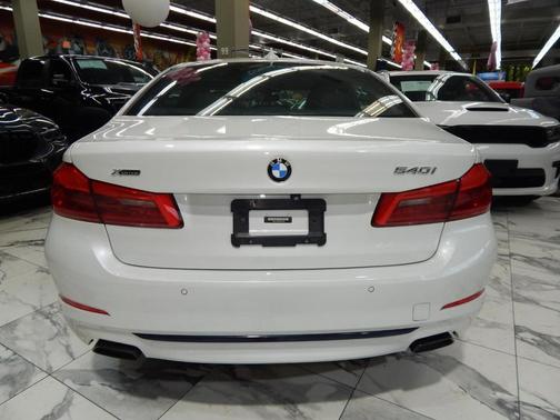 2019 BMW 540 i xDrive