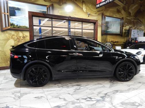 2021 Tesla Model X Long Range