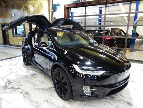 2021 Tesla Model X Long Range