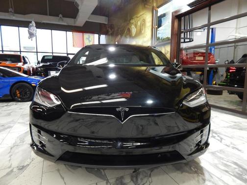2021 Tesla Model X Long Range