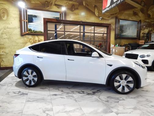 2020 Tesla Model Y Long Range