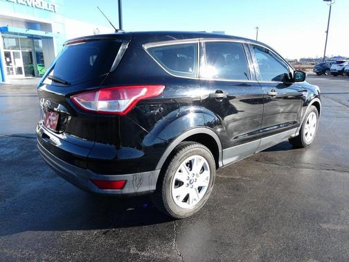 2016 Ford Escape S