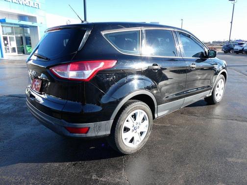 2016 Ford Escape S