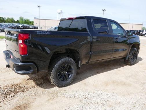 Black 2026 Chevrolet Silverado 1500 Custom Trail Boss