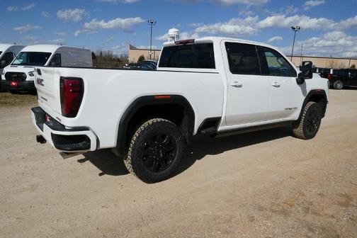 2025 GMC Sierra 2500 AT4