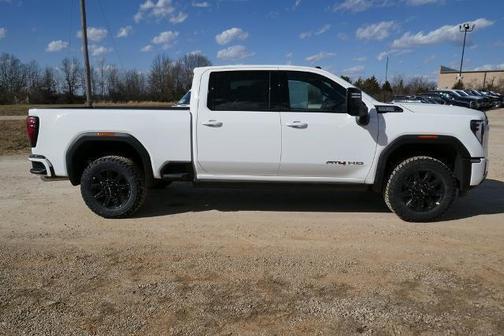 2025 GMC Sierra 2500 AT4