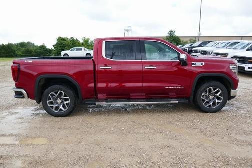 2025 GMC Sierra 1500 SLT